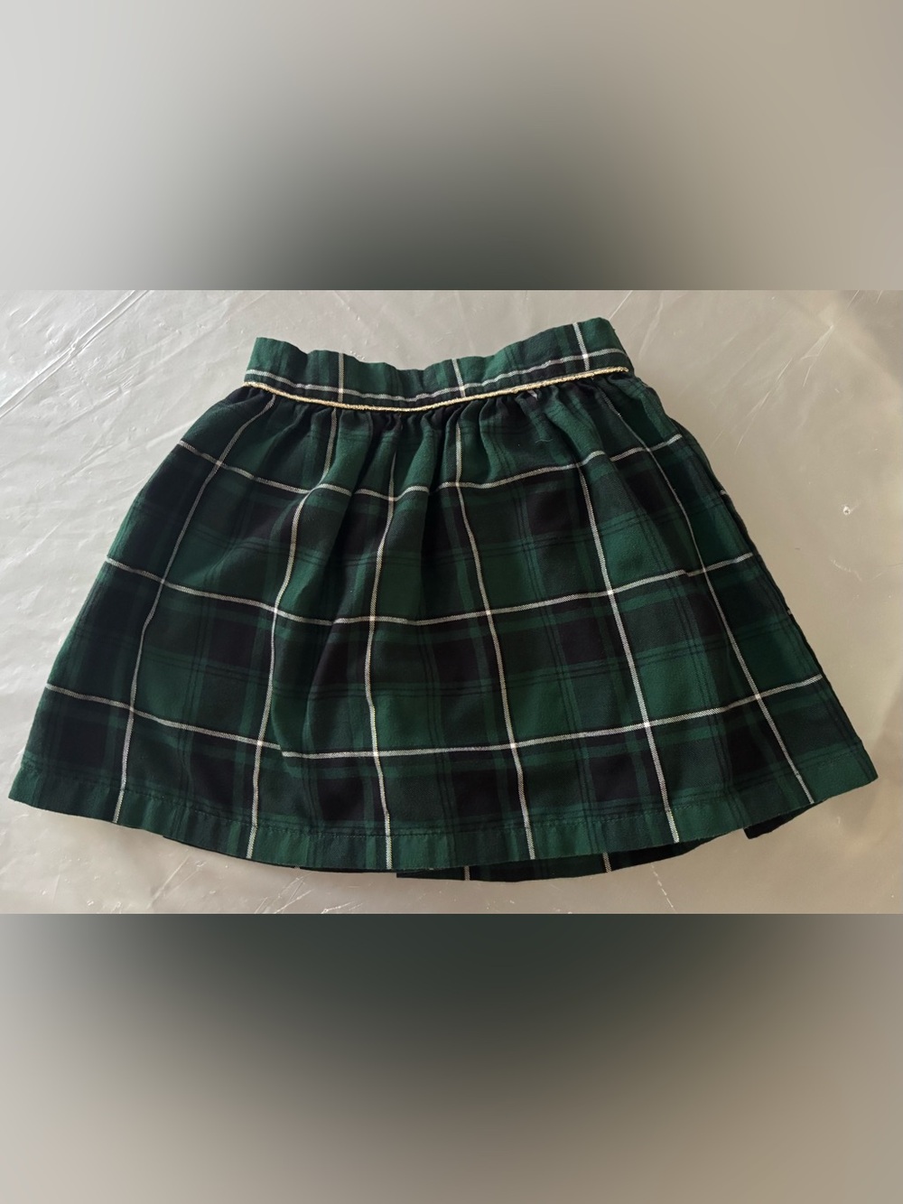 Green & Black Plaid Skirt Size 6